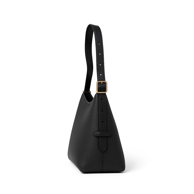 Effortless Elegance: Minimalist Pebbled Leather Hobo Bag